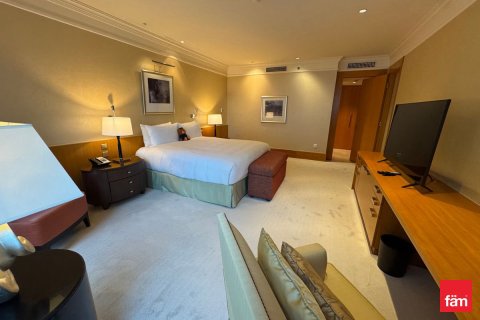 2 bedrooms Apartment in DIFC, UAE No. 159595 10
