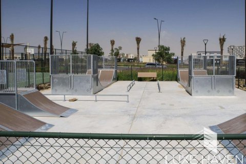 4 غرف نوم فيلا في EMAAR South, الإمارات العربية المتحدة رقم 9819 19