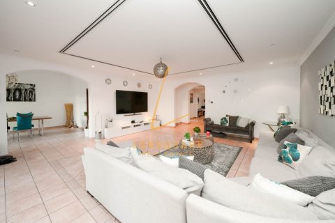 Townhouse de 4 chambres à Green Community, UAE No. 220213 8