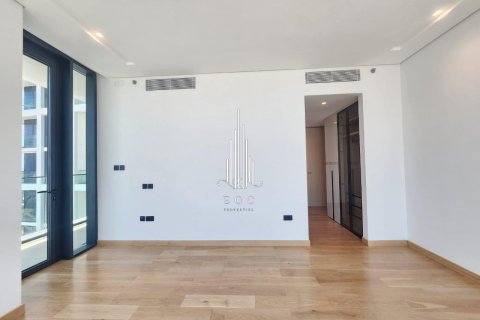 Квартира с 2 спальнями в Shams Abu Dhabi, ОАЭ №24925 6