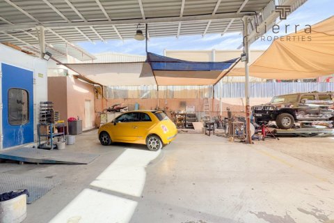 Warehouse de 464.5m² à Al Quoz, UAE No. 47653 3