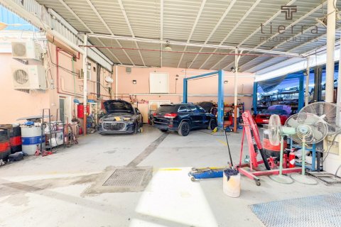 Warehouse de 464.5m² à Al Quoz, UAE No. 47653 5
