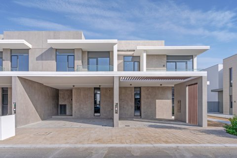 4 bedrooms Townhouse in Ruba, UAE No. 163069