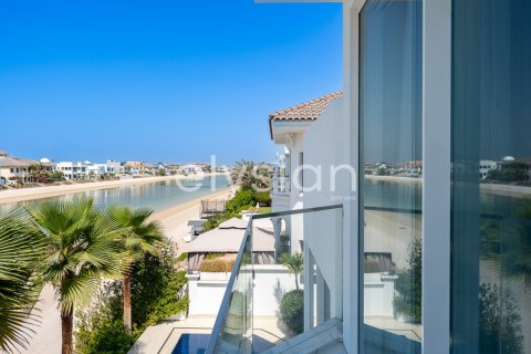 Villa de 4 dormitorios en Garden Homes, UAE No. 64656 3