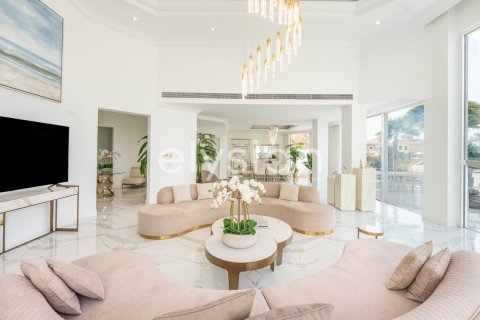 Villa de 4 dormitorios en Garden Homes, UAE No. 64656 8