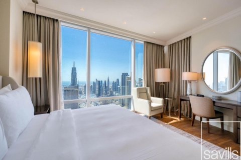 Apartment de 3 dormitorios en The Address Residence Fountain Views, UAE No. 201055 11