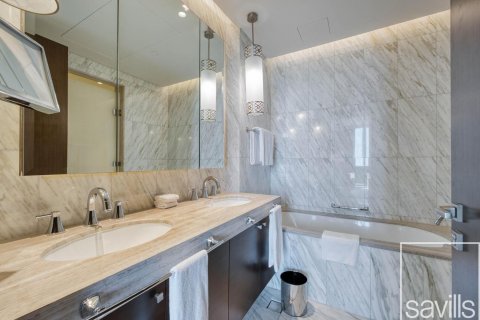 Apartment de 3 dormitorios en The Address Residence Fountain Views, UAE No. 201055 12