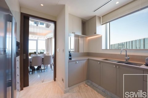 Apartment de 3 dormitorios en The Address Residence Fountain Views, UAE No. 201055 7