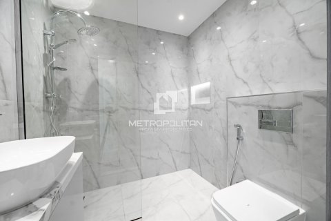Квартира с 2 спальнями в Lake Almas West, ОАЭ №130193 29