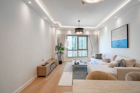 Квартира с 2 спальнями в Lake Almas West, ОАЭ №130193 3