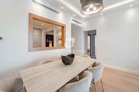 Квартира с 2 спальнями в Lake Almas West, ОАЭ №130193 9