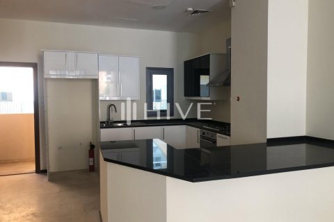 4 bedrooms Villa in Westar Casablanca, UAE No. 46513 11