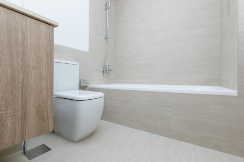 2 bedrooms Apartment in Rawda Apartments, UAE No. 167701 7