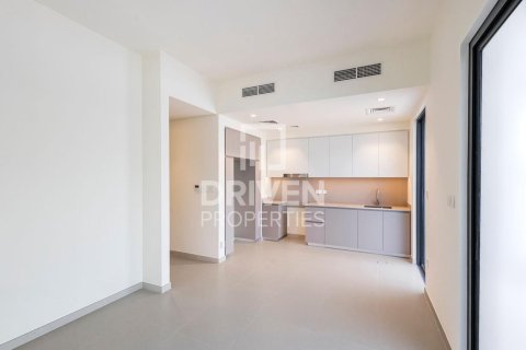 3 غرف نوم فيلا في EMAAR South, الإمارات العربية المتحدة رقم 215183 4