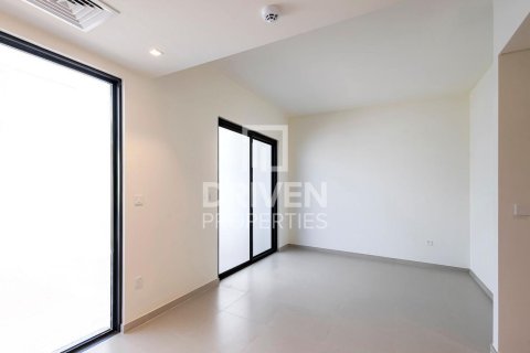 3 غرف نوم فيلا في EMAAR South, الإمارات العربية المتحدة رقم 215183