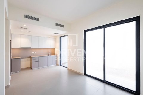 3 غرف نوم فيلا في EMAAR South, الإمارات العربية المتحدة رقم 215183 5