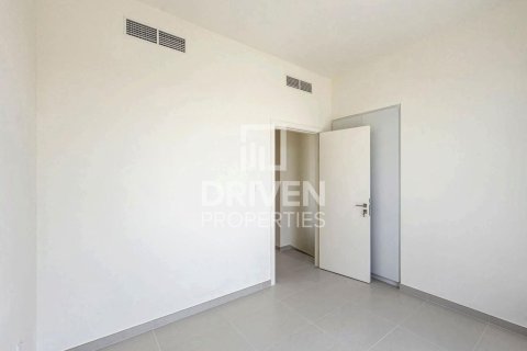 3 غرف نوم فيلا في EMAAR South, الإمارات العربية المتحدة رقم 215183 16