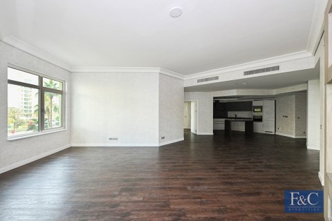 3 bedrooms Apartment in Shoreline Apartments, UAE No. 153850