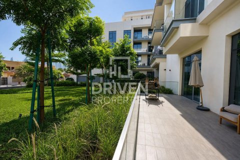 2 bedrooms Apartment in Al Wasl, UAE No. 221132 24