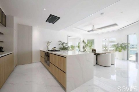 Вилла с 4 спальнями в Garden Homes, ОАЭ №214004 9