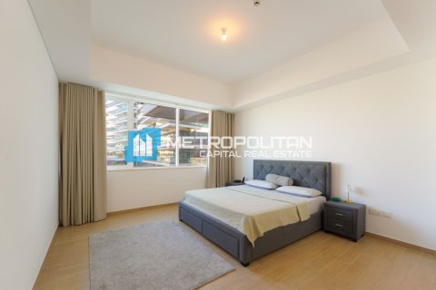 Apartment de 3 dormitorios en  Yas Island, UAE No. 119841 9