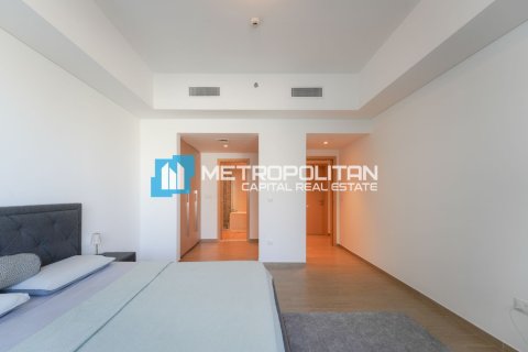 Apartment de 3 dormitorios en  Yas Island, UAE No. 119841 10