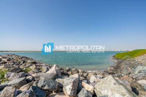 Apartment de 3 dormitorios en  Yas Island, UAE No. 119841 29