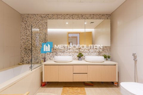 Apartment de 3 dormitorios en  Yas Island, UAE No. 119841 12