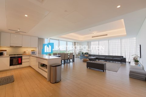 Apartment de 3 dormitorios en  Yas Island, UAE No. 119841 6