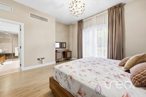 Villa de 4 chambres à Casa, UAE No. 222686 25