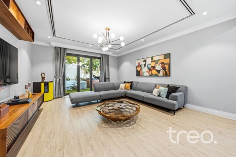Villa de 4 chambres à Casa, UAE No. 222686 15