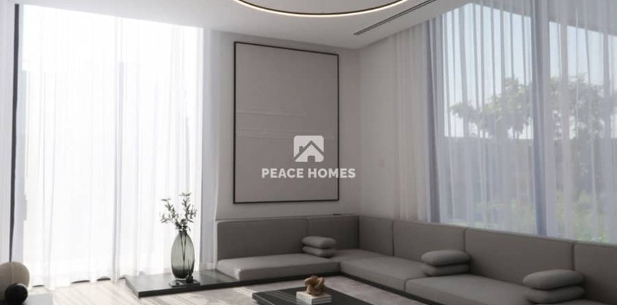 Вилла с 4 спальнями в Tilal City, ОАЭ №10845