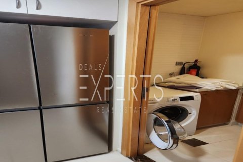 Apartment de 2 dormitorios en Al Raha Beach, UAE No. 224292 6