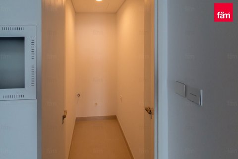 2 bedrooms Apartment in Dubai, UAE No. 166444 24