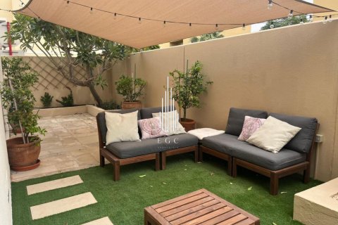 Villa de 4 chambres à Al Raha Gardens, UAE No. 36224 15