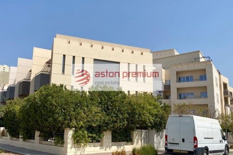 3 غرف نوم تاون هاوس في دائرة قرية جميرا, الإمارات العربية المتحدة رقم 220196 14