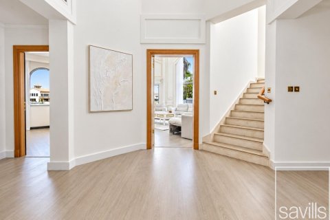 Вилла с 4 спальнями в Garden Homes, ОАЭ №211012 11