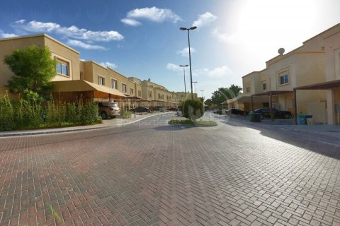Вилла с 4 спальнями в Al Reef, ОАЭ №12734 16