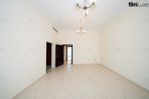 Villa de 6 dormitorios en Dubai, UAE No. 205325 11