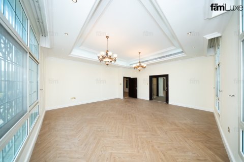 Villa de 6 dormitorios en Dubai, UAE No. 205325 18
