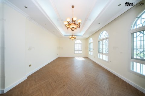 Villa de 6 dormitorios en Dubai, UAE No. 205325 6