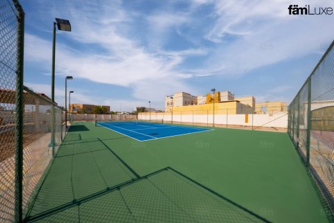Villa de 6 dormitorios en Dubai, UAE No. 205325 28