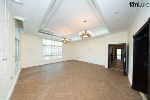 Villa de 6 dormitorios en Dubai, UAE No. 205325 16