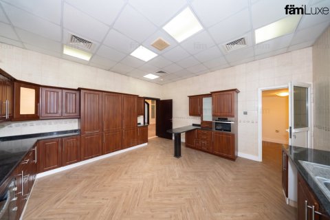 Villa de 6 dormitorios en Dubai, UAE No. 205325 13