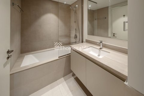 3 bedrooms Villa in Mudon, UAE No. 167709 13