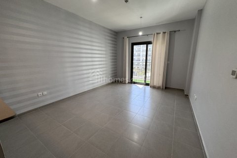 Квартира с 3 спальнями в Zahra Apartments, ОАЭ №167261 4
