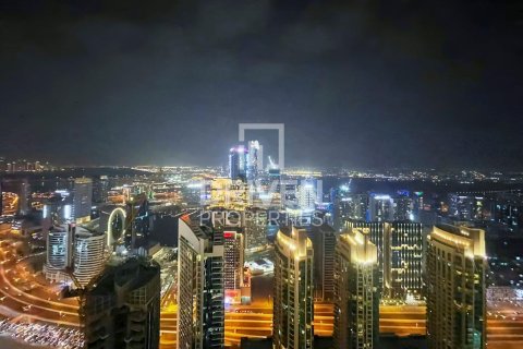 1 bedroom Apartment in Burj Royale, UAE No. 212645
