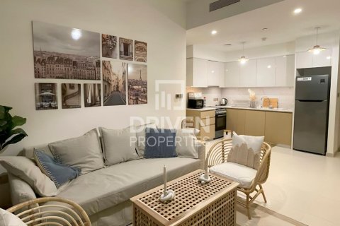 1 bedroom Apartment in Burj Royale, UAE No. 212645 6