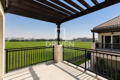 Villa de 3 dormitorios en Dubai, UAE No. 223136 24