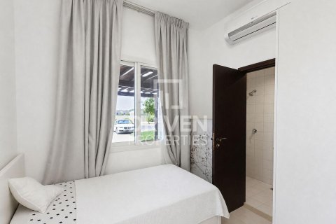 Villa de 3 dormitorios en Dubai, UAE No. 223136 19